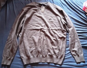 Predám úplne nové nepoužívané svetre veľkosť XXL: 1. Polo 2. - 2