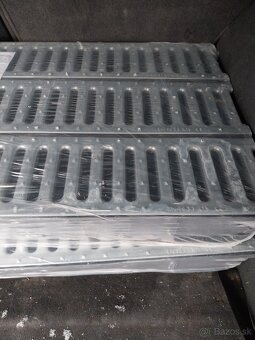 Predam odvodňovaci žľab - 2