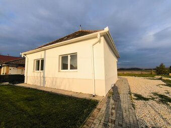 Rodinný dom po rekonštrukcii na predaj, Veľké Úľany - 2