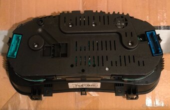 Vw golf 4 bora sportchrome budíky - 2