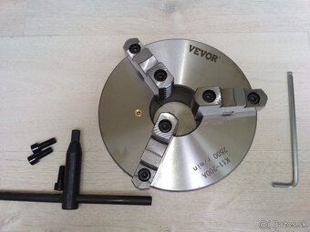 Univerzalne skľučovadlo 3-čeľusťové 200mm - 2