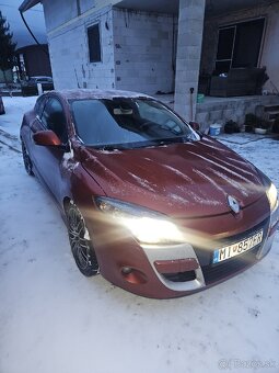 Renault Megane Coupe - 2