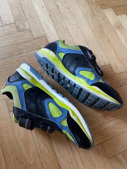 Detske Geox topanky v.34 - 2