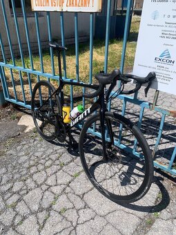 Cestný bicykel Giant tcr - 2