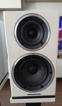 Wharfedale Diamond 220 + stojany - 2