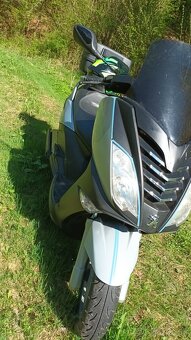 Skuter 125 Peugeot - 2
