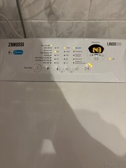 Práčka Zanussi - 2
