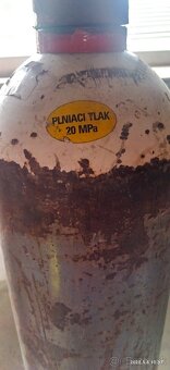 plynové bomby - 2