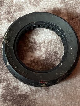 Zdravim predam motor kugo kirin M4pro - 2