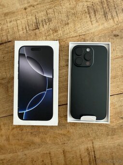 Apple iPhone 16 Pro 256GB Black Titanium, Záruka Nay 04/2027 - 2