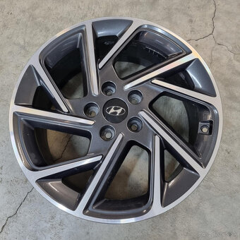 Hliníkové Hyundai disky 5x114.3 R18 7,5J ET55 - 2