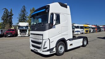 VOLVO FH 460 GLOBE XL EURO 6 TURBOCOMPOUND - 2