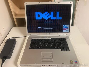 Dell Inspiron 9300 17" - 2