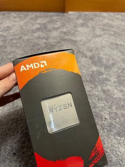 AMD Ryzen 5 2600 - 2