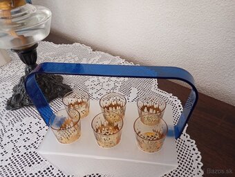 Retro štamperlíky v podnose - 2