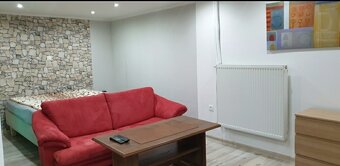 Dáme do prenájmu garzónka 38 m2 - 2