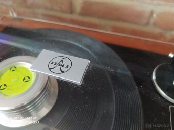 TESLA hliníkový štítok na plexikryt gramofónu 2ks - 2