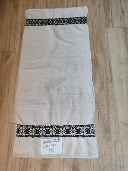 Obrusy ručne vyšívané retro - 2