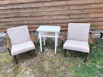 2 kreslá + stôl - 2