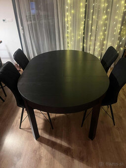 Predam rozkladaci stôl so stolickami. - 2