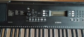 Yamaha PSR EW 300 - 2