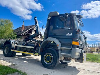 Mercedes 4x4 hakovy natahovac - 2