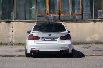BMW Rad 3 320d EfficientDynamics Edition A/T 2012 - 2