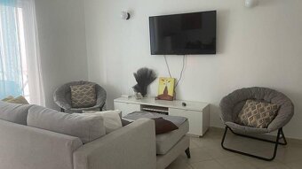 Exkluzívny 2-izbový apartmán s vlastnou záhradkou len 5 minú - 2