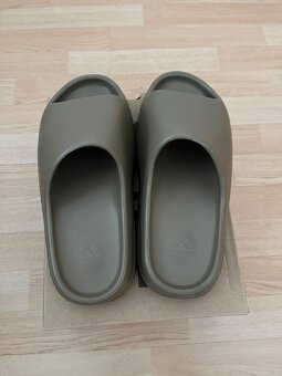 Yeezy slide - earth brown - 2
