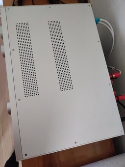 predam audiolab 8300a - 2
