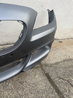 Predam predny naraznik BMW 6 - 2