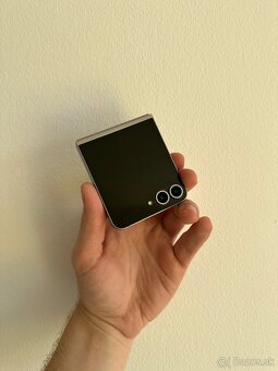 Galaxy Z Flip 6 - 2