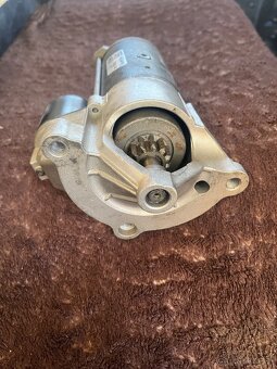 Predám štartér na Fiat dukato 2.0 diesel 62 kW - 2
