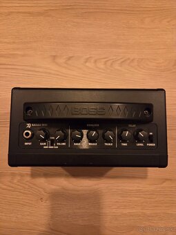 Boss Katana Mini - 2