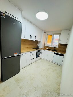 Prenájom zariadeného 3-izbového bytu s balkónom - 2