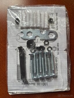 Hrazda na stenu - 2