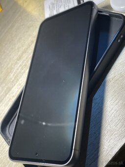 Samsung Galaxy S23 FE - 2