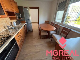 3 izbový byt  balkónom Topoľčany / PRENAJOM - 2