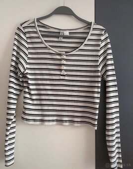 Balík oblečenia - 2