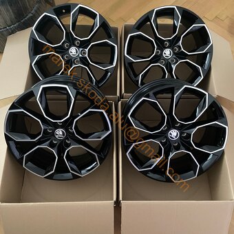 Nové XTREME OCTAVIA 3 - 2