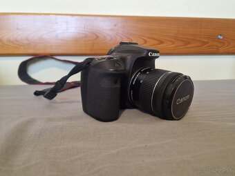 Predam Canon EOS 70D s 18-55 IS STM objektivom - 2