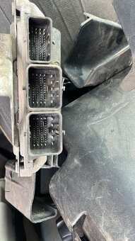 Predám riadiacu jednotku - 2