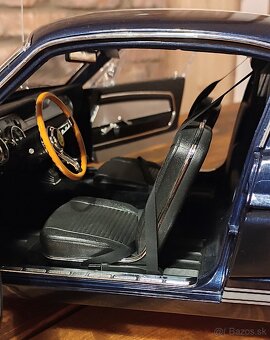 Ford Mustang Shelby GT 500 1967 model 1:8 59cm - 2