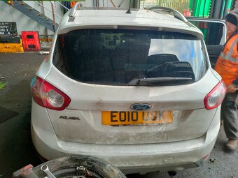 Ford Kuga na suciastky - 2