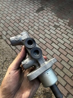 Brzdový hlavný valec BMW E46 / E39 - 2