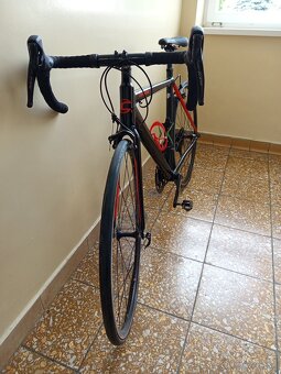 Predám cestný bicykel Cannondale Optimo - 2