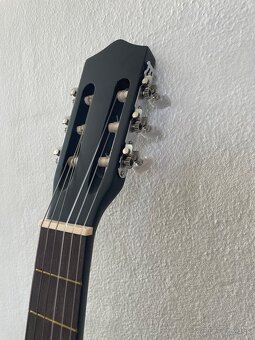 Akustická gitara pre začiatočníkov - 2