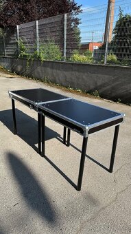 Stôl v Case - skladací - 2