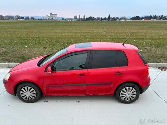 Volkswagen Golf 5 - 2