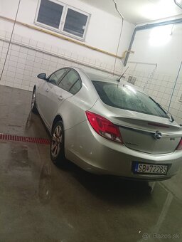 Opel adam insignia 2009 - 2